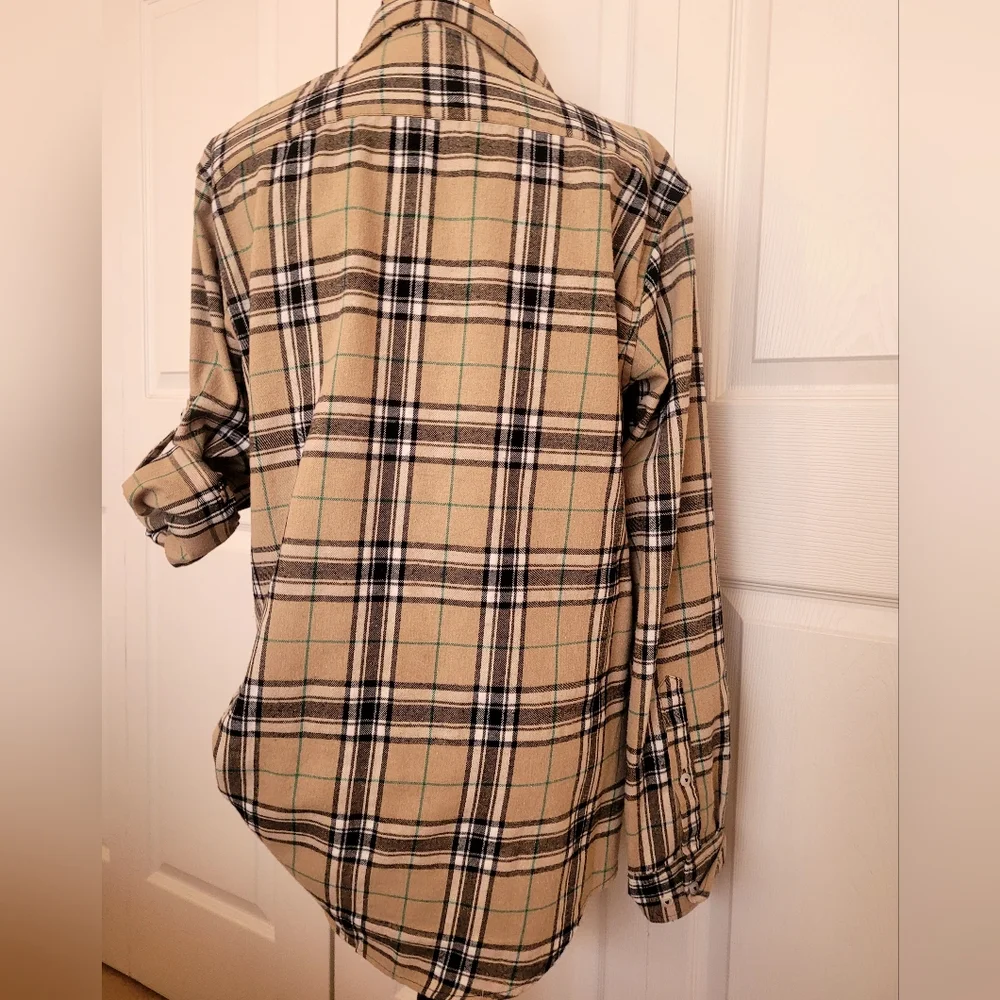 🤎 Plaid Shirt - Picture 4 of 4